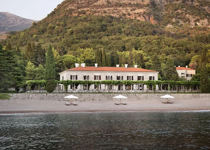 Best 6 Spa Hotels in Sveti Stefan near Sveti Stefan