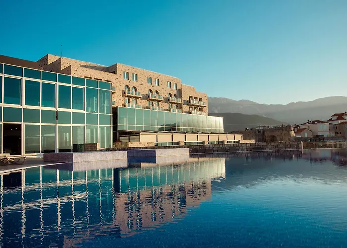 Best Budva Hotels For Families With Kids near Altstadt Budva